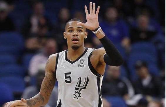 多年默默努 多年默默努