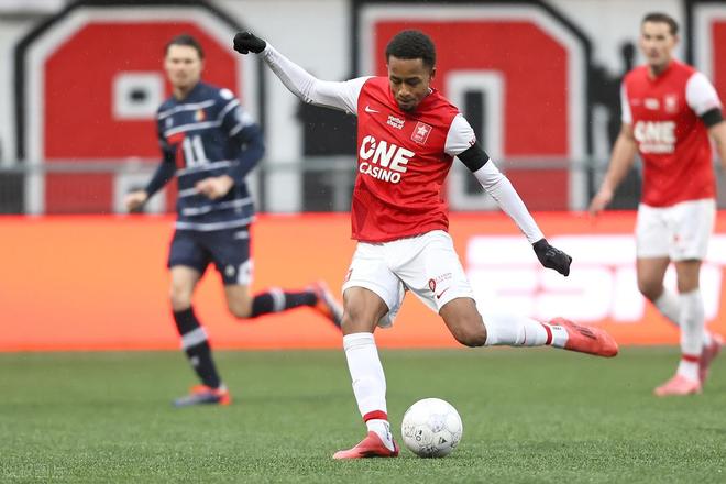 球迷更关心 球迷更关心