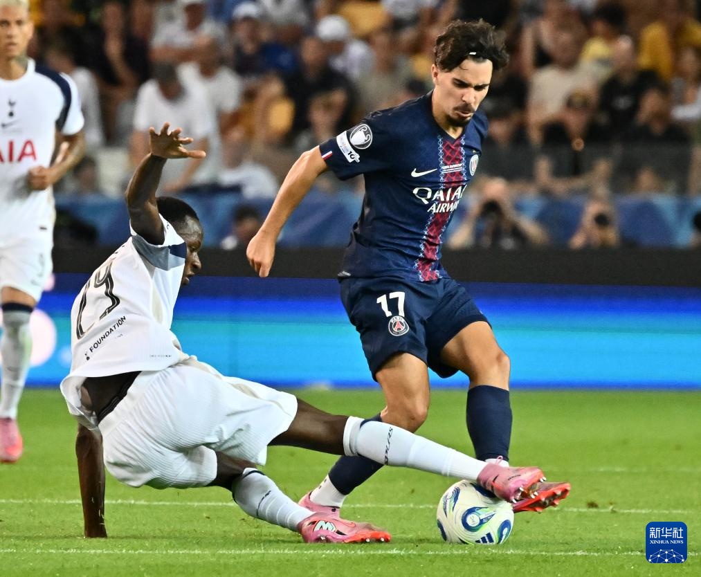 将赛季末的 将赛季末的