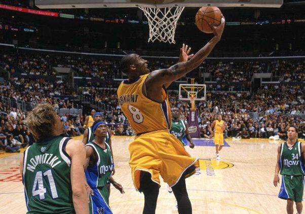 湖人内线收 湖人内线收