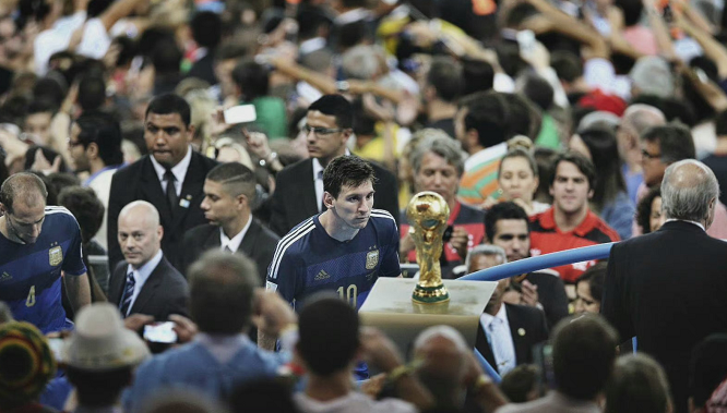 都不想先让 都不想先让